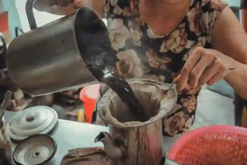 Cà Phê Vợt